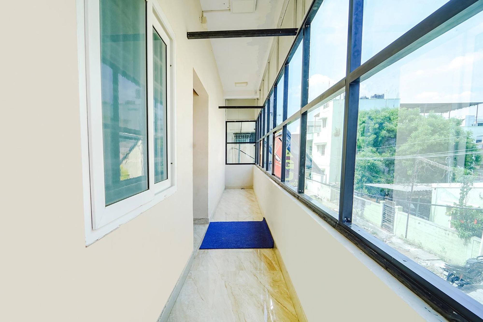 Fabexpress Uv Residency - 700M From Coimbatore International Airport Irugur المظهر الخارجي الصورة