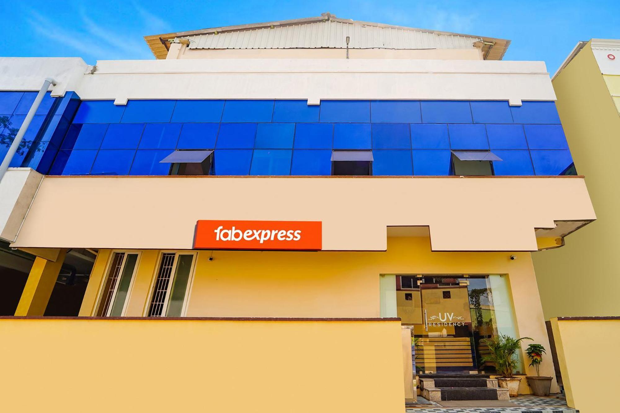 Fabexpress Uv Residency - 700M From Coimbatore International Airport Irugur المظهر الخارجي الصورة